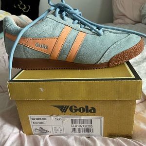 Gola sneakers